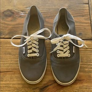 Gray Vans 7.5